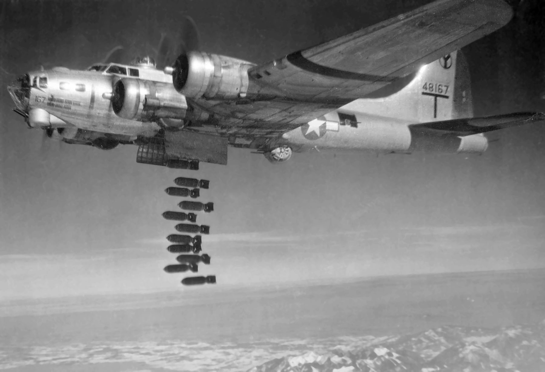 B17 02